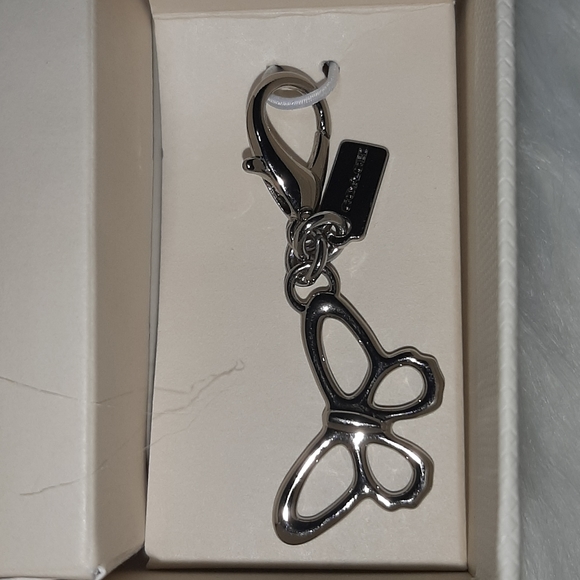 NWT Coach Boxed Wristlet with Bag Charms - Picture 7 of 7